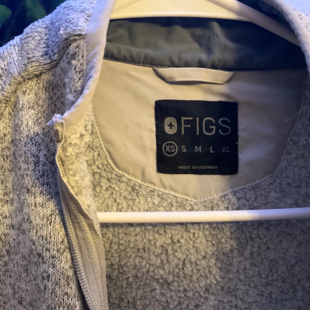 Figs Jacket - Picture 2 of 4